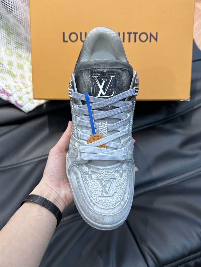 Louis Vuitton Sneakers